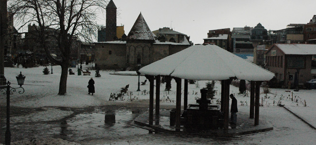 Erzurum buz tuttu!