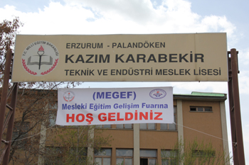 KAZIM KARABEKİR TEKNİK VE ENDÜSTRİ MESLEK LİSESİNDE MEGEF FUARI