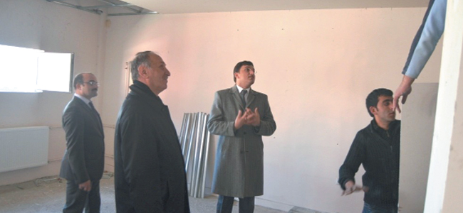 Kaymakam Öz  yatırımları denetledi