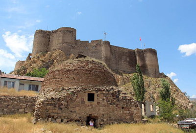 SELÇUKLU HAMAMININ KUBBESİ ÇÖKTÜ