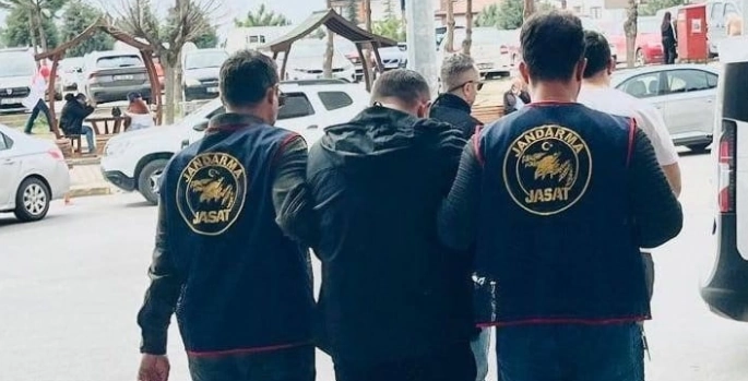 11 suç kaydı, 24 yıl hapis cezası bulunan şahıs yakalandı