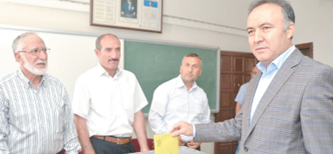 Vali Altıparmak: Seçim huzur içinde geçti