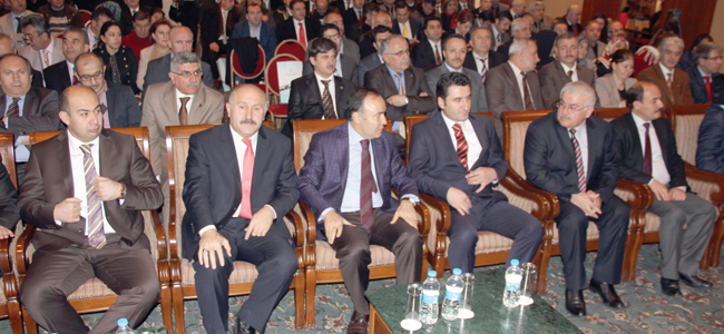 Vali Altıparmak: Şehirlerimizi  yaşanabilir kılmamız gerekir