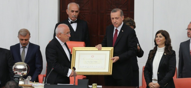 12. Cumhurbaşkanı Recep Tayyip  Erdoğan yemin etti