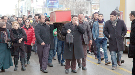 Tabutlu eylem