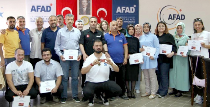 AFAD’ın gönüllü ordusuna 33 nefer daha