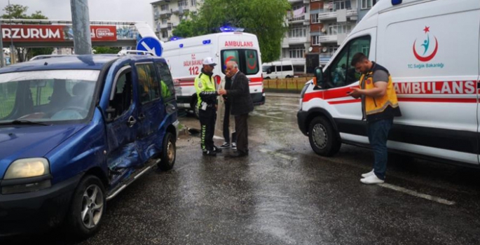 Ambulans özel aracı biçti