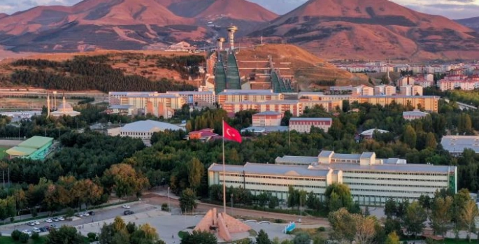 Atatürk Üniversitesi ilk 1000’de