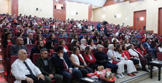 Atatürk Üniversitesi’nde 100. yıla özel konferans