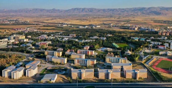 Atatürk Üniversitesi, THE’de 6 alanda başarı elde etti