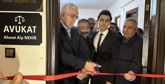 Avukat Ahmet Alp Nehir Avukatlık bürosu açtı