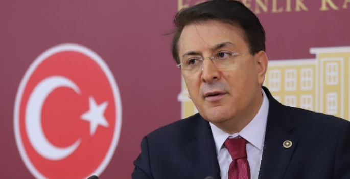 Aydemir: Türkiye eski Türkiye, millet eski millet değil