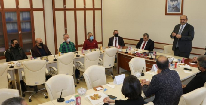 Aziziye Belediyesi’nin kapıları mühendis adayları için açıldı