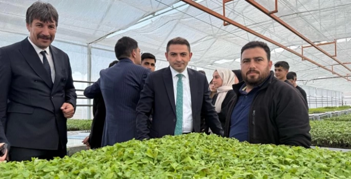 Aziziye Tarım Lisesi 190 bin fide üretti