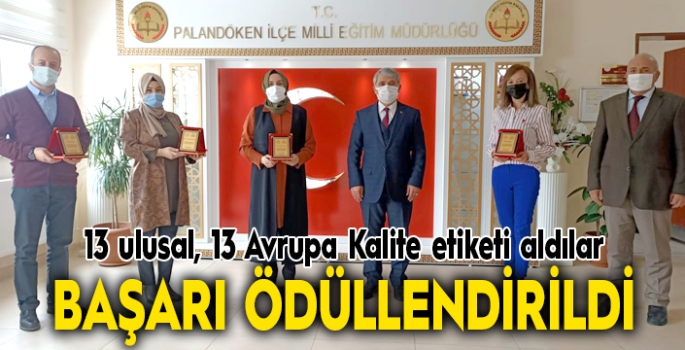 Başarı ödüllendirildi