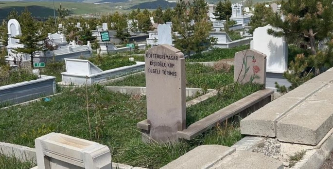 Bir mezar taşı, bin yıllık kültürün tanığı