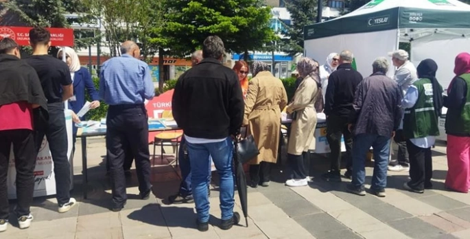 Bir nefes sağlık için meydandalar