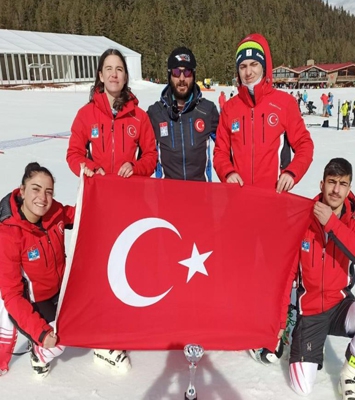 Bulgaristan uğurlu geldi; Karlar prensesi Sıla bronzla döndü