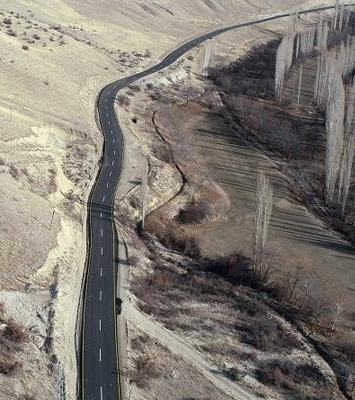 Büyükşehir kırsaldaki ulaşım ağını yeniliyor