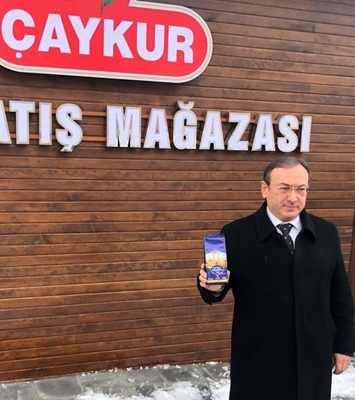 ‘Çay Karadeniz’de üretilir ama Erzurum’da içilir’