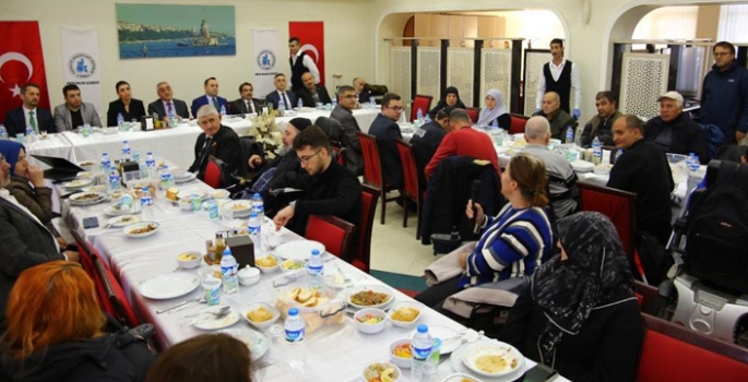 Çelik engellilerin sorunlarını dinledi