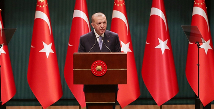 Cumhurbaşkanı Erdoğan: Şehirlerimizdeki mevcut uygulamayı bir süre daha sürdürme kararı aldık
