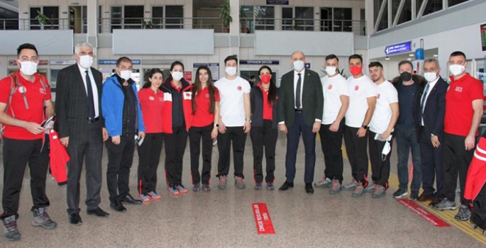 Curling milli takımı Avrupa yolcusu