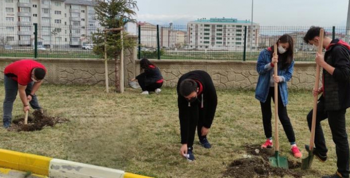 Değerlerle hayata renk kattılar