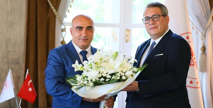 Doç. Dr. Ayhan Kul, İzmir Sağlık Müdürü oldu