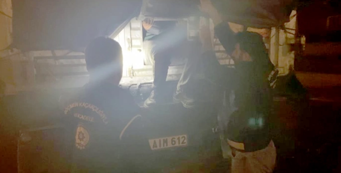 Dorseden 22 göçmen çıktı, 2 kişi tutuklandı