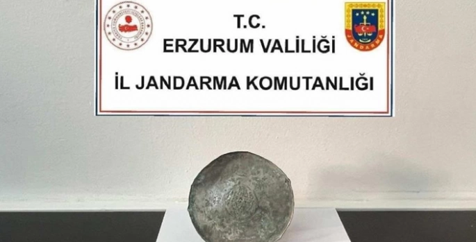 Duyarlı vatandaş, bizans eseri teslim etti