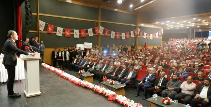 Erbakan: Borca, faize, zamma ve vergiye dayalı bu ekonomi ile sorunları çözemeyiz