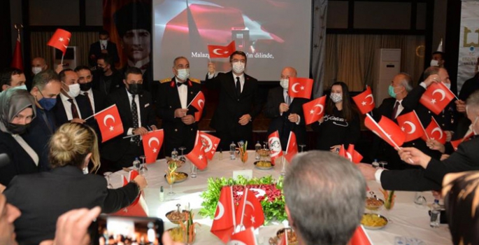 Erzurum’da Cumhuriyet Bayramı kabul töreni