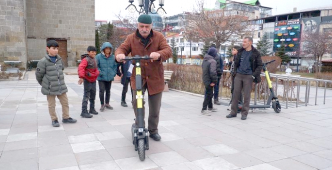 Erzurum'da scooterlar yollara çıktı