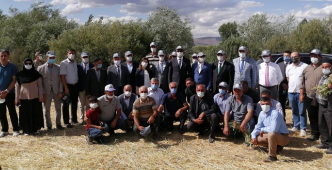 Erzurum’da ‘Tarla Günü’ etkinliği düzenlendi