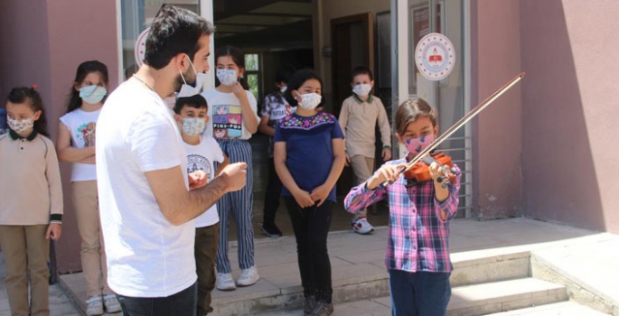 Erzurum’da ‘Telafide Ben de Varım’ programı başladı