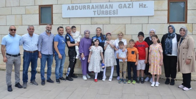 Erzurum polisinden yürek ısıtan davranış