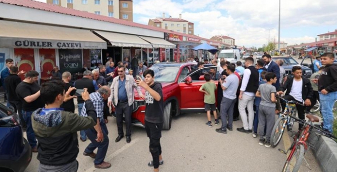 Erzurum’un ilk Togg’u ilgi odağı oldu