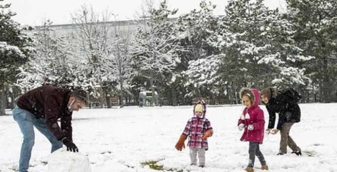 Tüm Türkiye'de okullar 13 Şubat'a kadar tatil