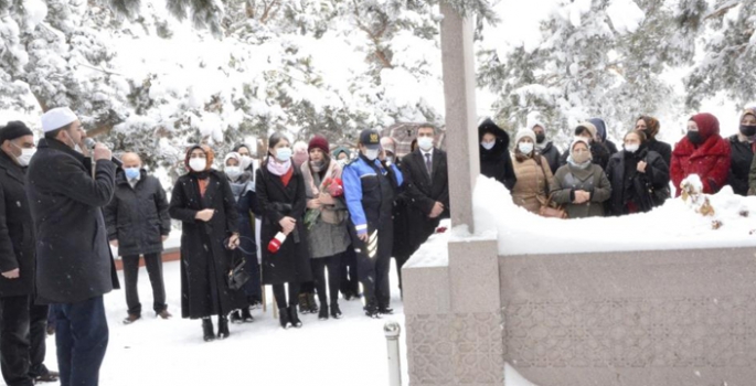 Erzurumlu kadınlardan anlamlı 8 Mart etkinliği