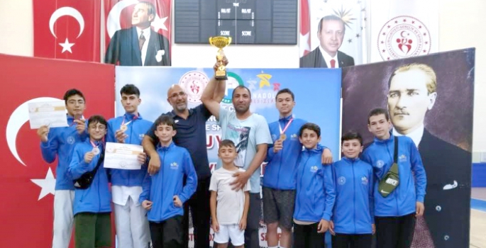 Erzurumlu sporcuların ANALİG başarısı