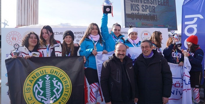 ETÜ’lü sporcular madalyaları topladı