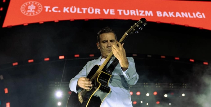 Ferhat Göçer coşkusu