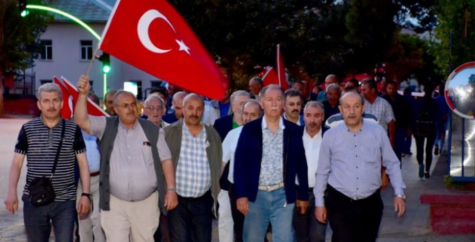 Fırat: O gece millet devletine sahip çıktı