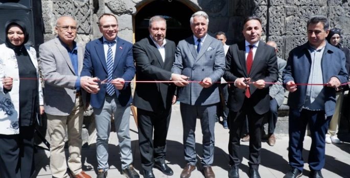 Geleneksel el sanatları sergisi açıldı