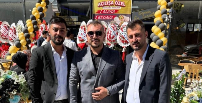 Genç girişimcilerden Gece Dönercisi: BıtezZ