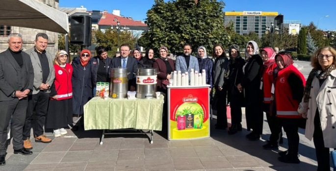 Gönüllü annelerden ihtiyaç sahipleri için kermes