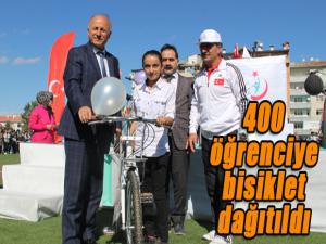  400 öğrenciye bisiklet dağıtıldı