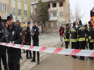 Afganların yaşadığı evde tüp patladı: 2 yaralı