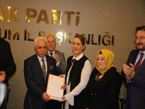 AK Parti Kadın Kolları Başkanlığı'na Çelik atandı